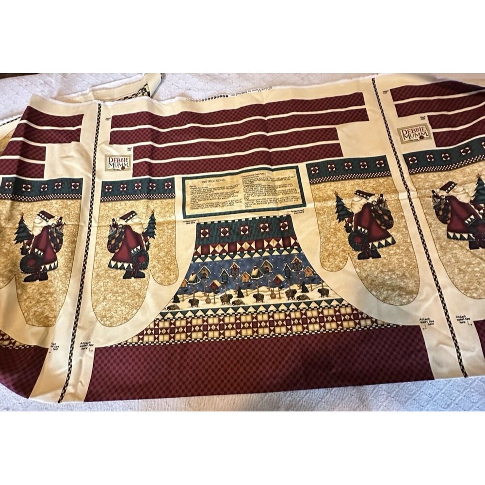 Debbie Mumm’s Santa Apron and Oven Mitt Fabric Panel